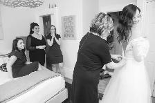 Engaging, Modern Beautiful Wedding Photography - Photo 7