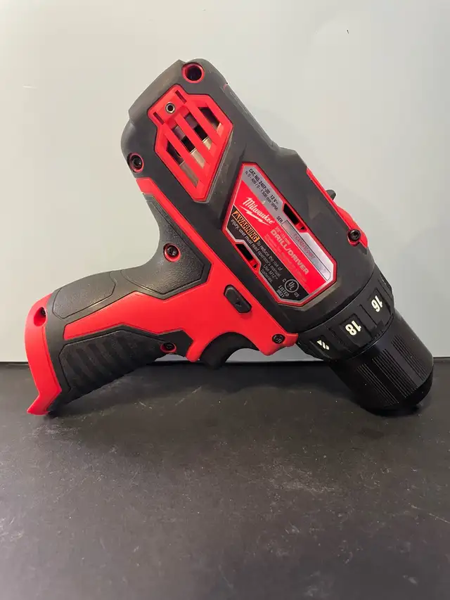 MILWAUKEE M12 3/8" DRILL/DRIVER 2407-20 - Photo 2