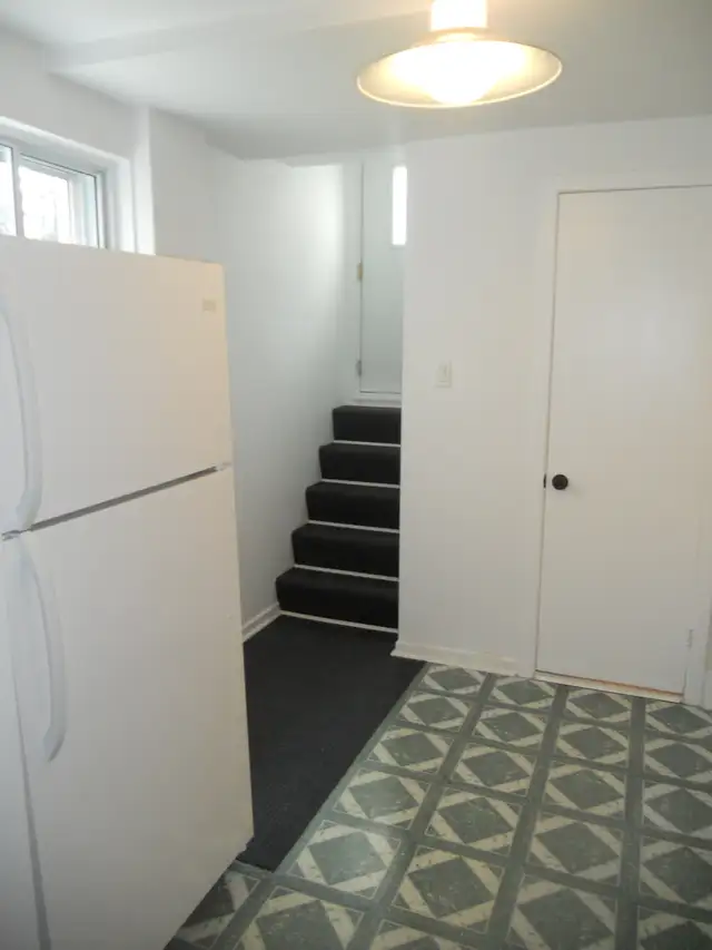 Apartment for Rent - Photo 2