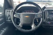 2018 Chevrolet Silverado 1500 LT  Crew Cab 5.3L V8 - Photo 11