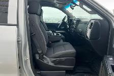 2018 Chevrolet Silverado 1500 LT  Crew Cab 5.3L V8 - Photo 15