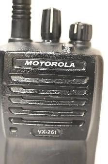 Two Way Radio Motorola VX-261 Two Way Radio in working condition - Photo 4