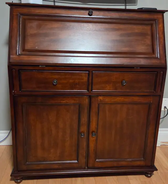 COMPUTER OFFICE DESK