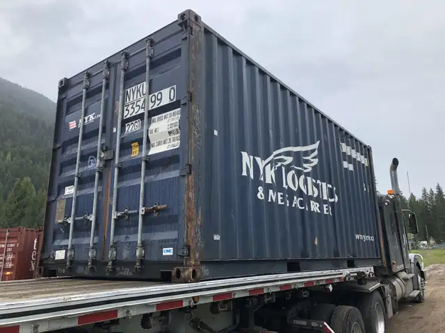 Used Shipping Container for Sale | 20ft Cargo Worthy Container - Photo 4