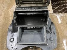 Karcher electric floor sweeper - Photo 7