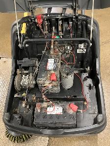 Karcher electric floor sweeper - Photo 10