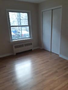 2 BR Apartments at WYANDOTTE ST., WINDSOR - Photo 3