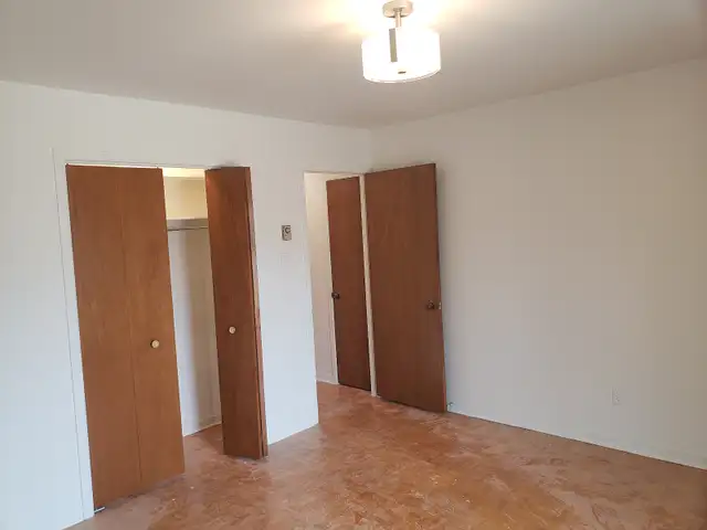 Tres Grand 4½ Apartment for Rent – Rosemont  La Petite-Patrie - Photo 10