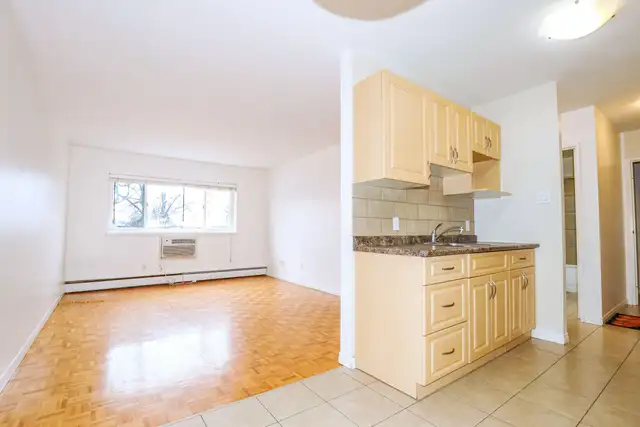 Available May 1- Off Portage Avenue - Photo 3