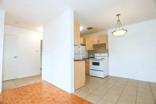 Available May 1- Off Portage Avenue - Photo 4