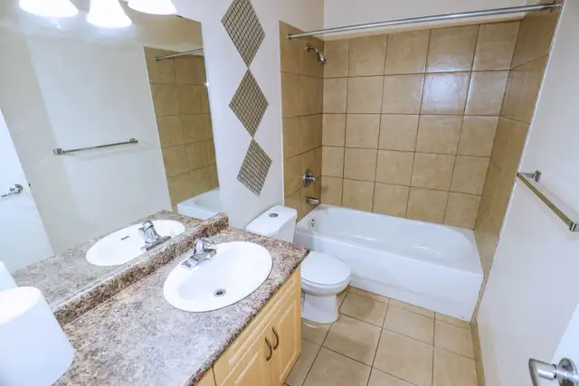 Available May 1- Off Portage Avenue - Photo 5