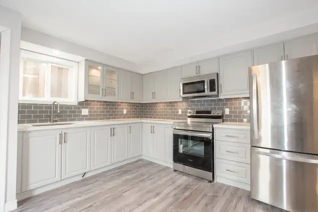 27 Rollins Dr, Welland - 2 Bedroom Lower Unit - Photo 6