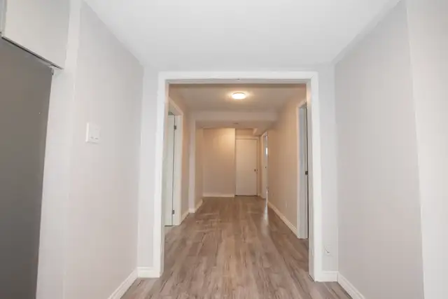 27 Rollins Dr, Welland - 2 Bedroom Lower Unit - Photo 18