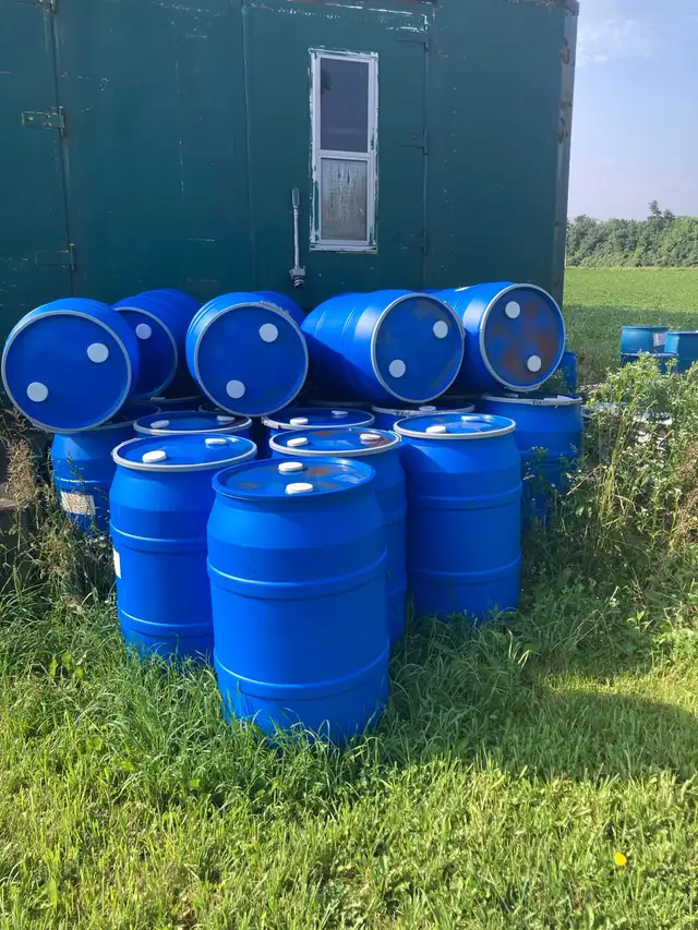 55 gallon blue barrels with removable lids food grade - Photo 2