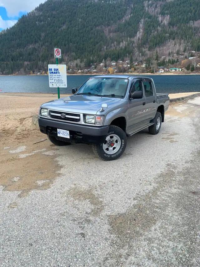 2002 Toyota Hilux Diesel Manual - Photo 4