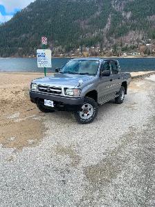 2002 Toyota Hilux Diesel Manual - Photo 4