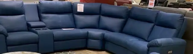 6 PIECE LEATHER BLUE SECTIONAL POWER RECLINER