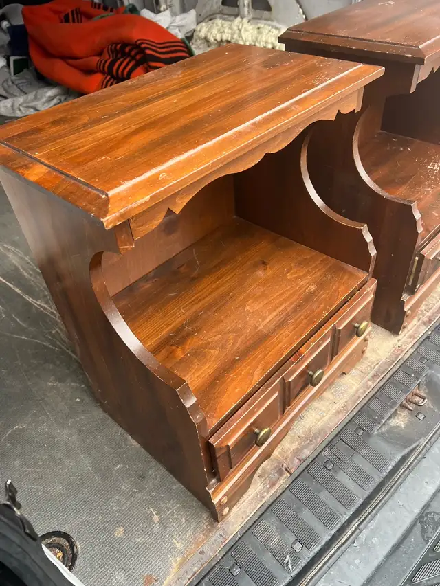 Free delivery used Pair of Wooden End Tables with Drawers - Photo 5