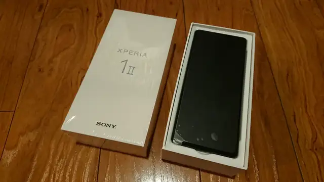 Sony Xperia 1 II AT52-12GB RAM / 256GB ROM (WiFi tested only) - Photo 2