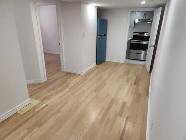 2BR Walkout Bsmt apartment for rent Immediate - Photo 3