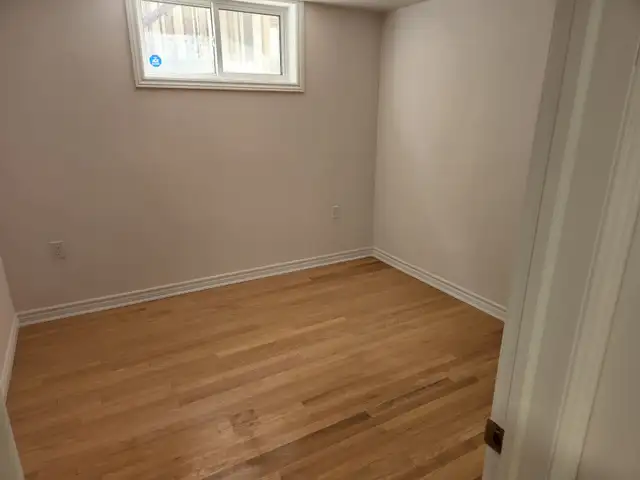 2BR Walkout Bsmt apartment for rent Immediate - Photo 6