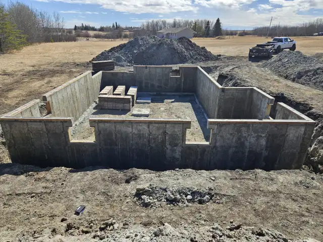 Cribber's Helpers needed - Photo 3