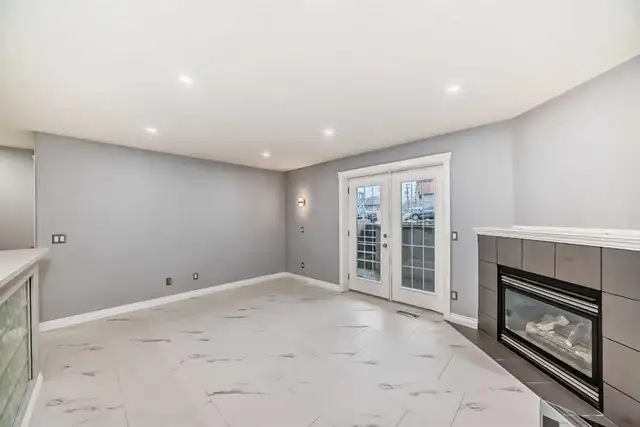 Own This Renovated 2BR Condo in Tuxedo with $0 Down - Photo 4