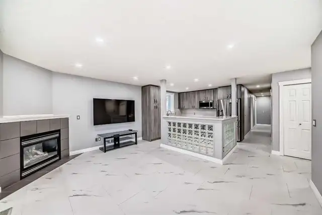 Own This Renovated 2BR Condo in Tuxedo with $0 Down - Photo 5