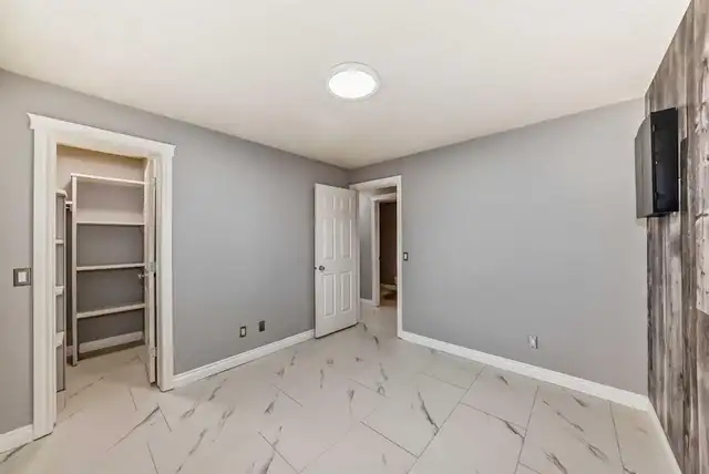 Own This Renovated 2BR Condo in Tuxedo with $0 Down - Photo 7