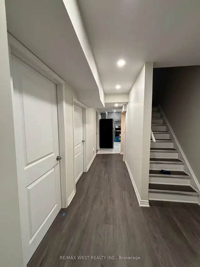 2 bed, 1 bath basement apartment for Rent - Photo 5