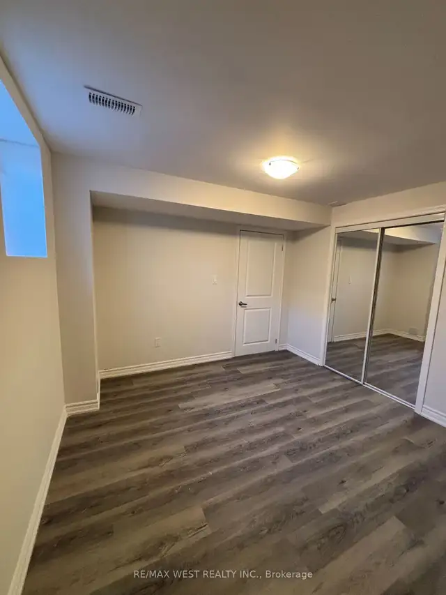 2 bed, 1 bath basement apartment for Rent - Photo 7