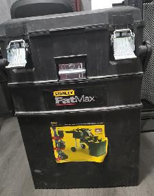 MOBILE TOOL BOX