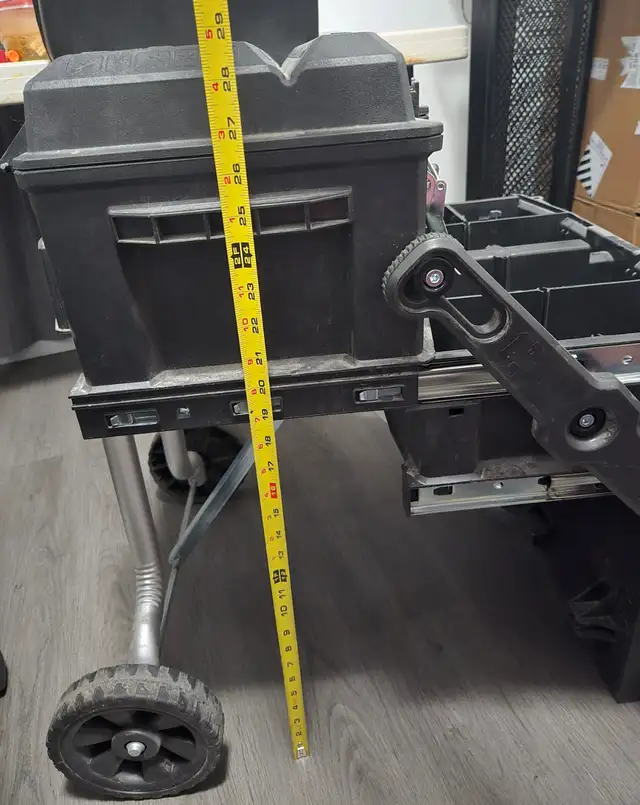 MOBILE TOOL BOX - Photo 3