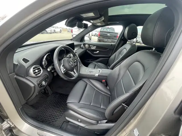 2021 Mercedes-Benz GLC GLC300 4MATIC/AWD/NAVI/B.CAM/LEATHER/PANO - Photo 15