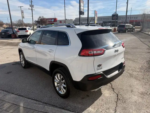 2015 Jeep Cherokee Limited Heated/Ventilated Seats! - Photo 6