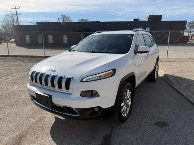 2015 Jeep Cherokee Limited Heated/Ventilated Seats! - Photo 8
