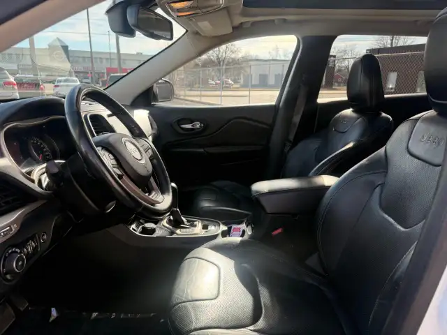 2015 Jeep Cherokee Limited Heated/Ventilated Seats! - Photo 10