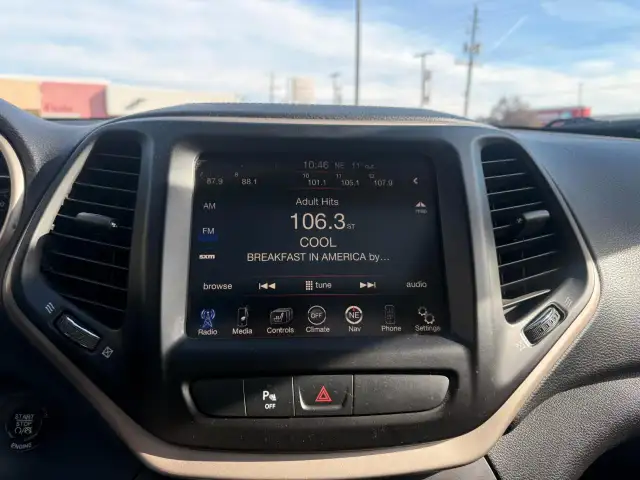 2015 Jeep Cherokee Limited Heated/Ventilated Seats! - Photo 13