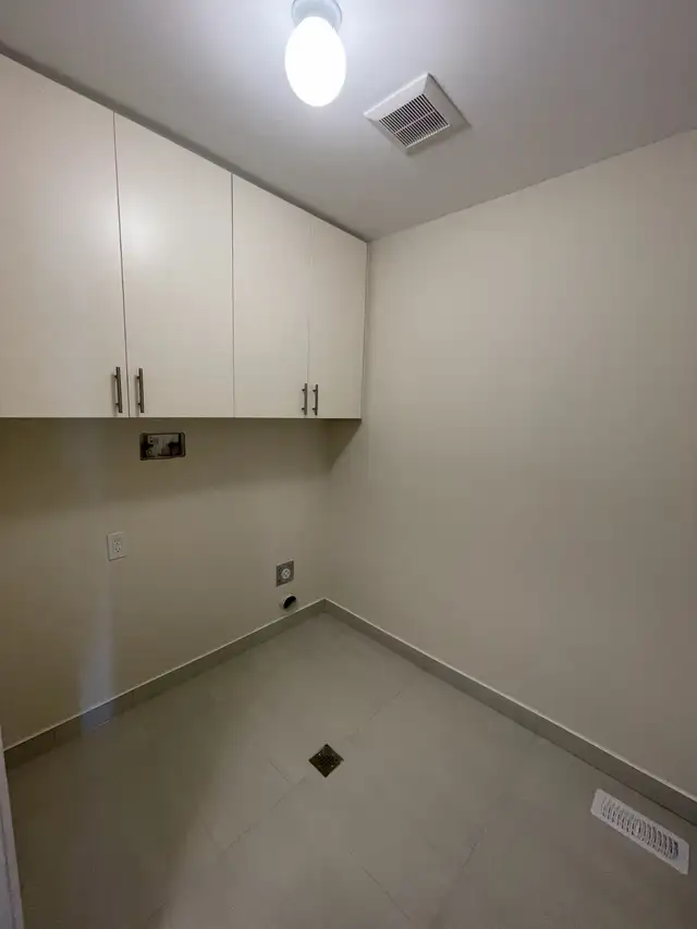 3 Beds 2.5 Baths FULL NEW Townhouse - Photo 7