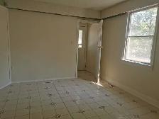 A Comfort and Cozy House for Rent! - Photo 8