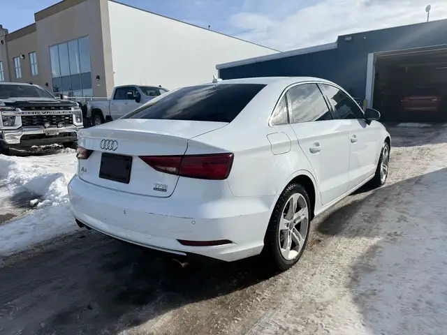 2017 Audi A3 Premium - Photo 4