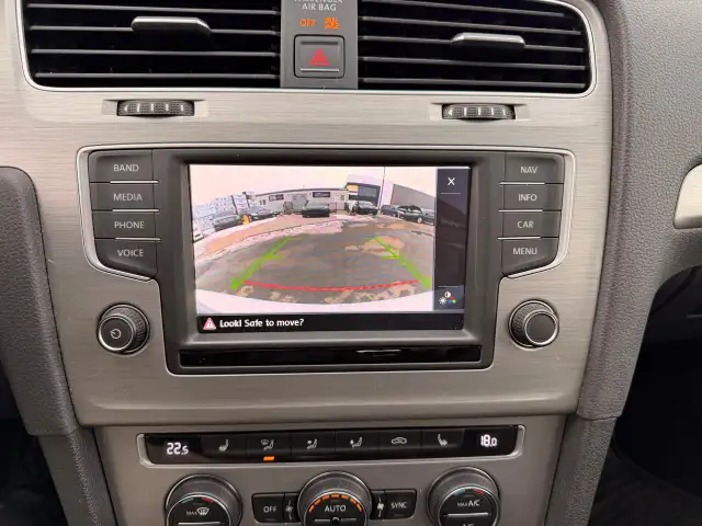 2016 Volkswagen Golf TSI Manual : Navigation System - Photo 13