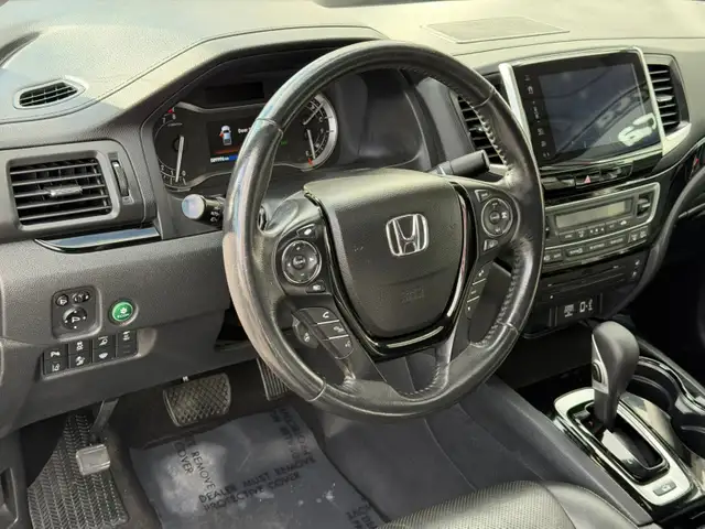 2017 Honda Ridgeline 4WD Crew Cab Touring, No Accident, FREE 10, - Photo 16