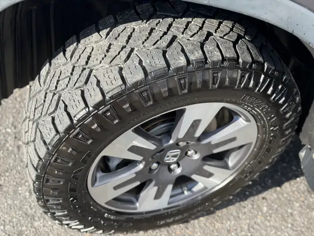 2017 Honda Ridgeline 4WD Crew Cab Touring, No Accident, FREE 10, - Photo 25