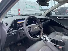 2024 Kia Niro EV Wind - Photo 17