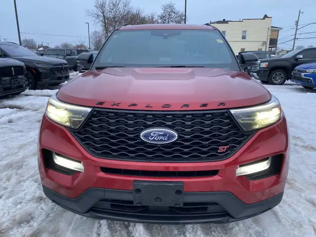 2022 Ford Explorer ST - Photo 8