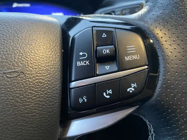 2022 Ford Explorer ST - Photo 29