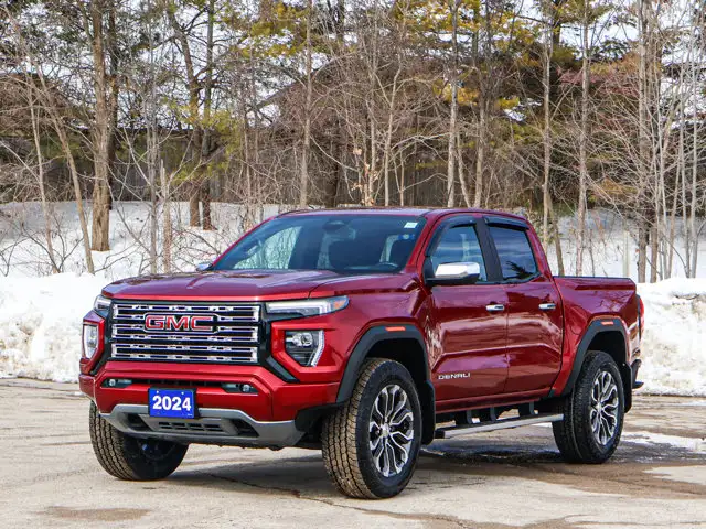 2024 GMC Canyon Denali- Sunroof - Heated Vented Seats - Photo 7