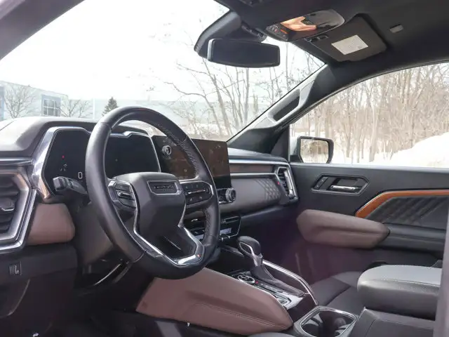 2024 GMC Canyon Denali- Sunroof - Heated Vented Seats - Photo 19