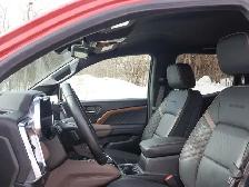 2024 GMC Canyon Denali- Sunroof - Heated Vented Seats - Photo 20